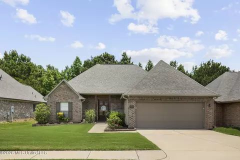116 Woodscape Dr, Canton, MS 39046