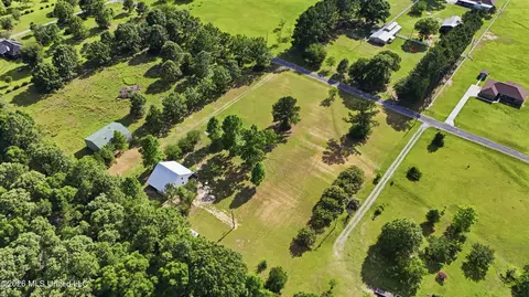 View/Area - 134 Lynne Ln, Lucedale, MS 39452 photo 1 of 7