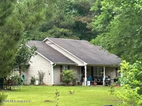 842 Townsend Rd, Morton, MS 39117