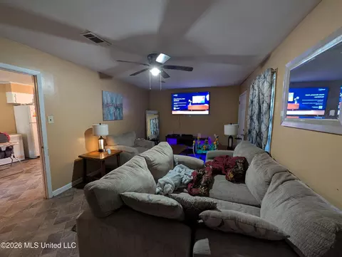1016 Lotus Dr, Natchez, MS 39120 photo 3