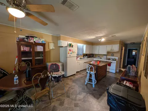 1016 Lotus Dr, Natchez, MS 39120 photo 2