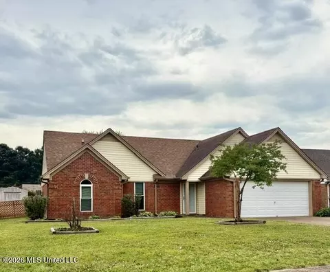107 Peach Tree Dr, Senatobia, MS 38668