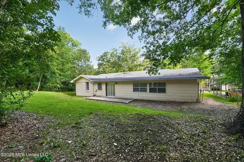 Exterior - 1523 Winchester St, Jackson, MS 39211 photo 5 of 7