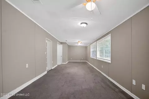 Living - 1523 Winchester St, Jackson, MS 39211 photo 7 of 7