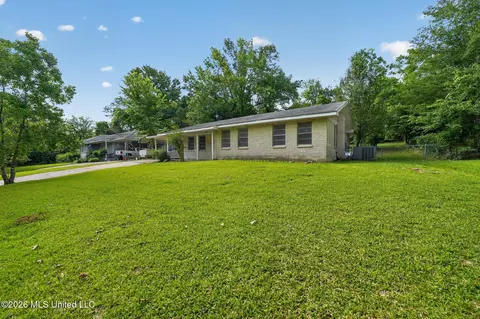 Exterior - 1523 Winchester St, Jackson, MS 39211 photo 2 of 7
