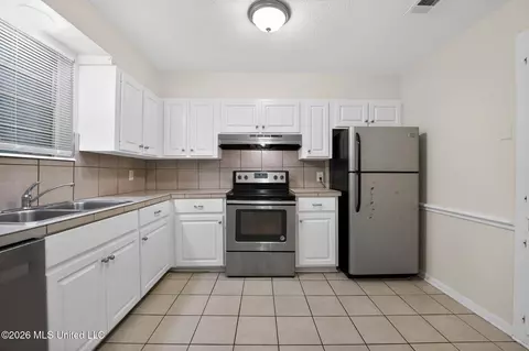 Kitchen - 1523 Winchester St, Jackson, MS 39211 photo 1 of 2