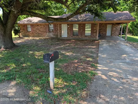 Exterior - 224 Greenfield Rd, Natchez, MS 39120 photo 3 of 3