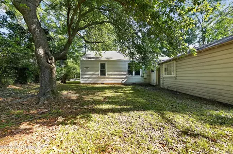 Exterior - 343 N Broadmoor Dr, Jackson, MS 39206 photo 3 of 4