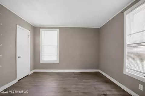 Bedroom - 343 N Broadmoor Dr, Jackson, MS 39206 photo 2 of 13