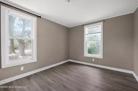 Bedroom - 343 N Broadmoor Dr, Jackson, MS 39206 photo 4 of 13