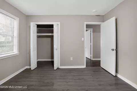 Bedroom - 5741 Wild Flower Dr, Jackson, MS 39209 photo 5 of 8