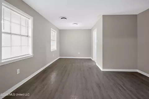 Living - 5741 Wild Flower Dr, Jackson, MS 39209 photo 5 of 10