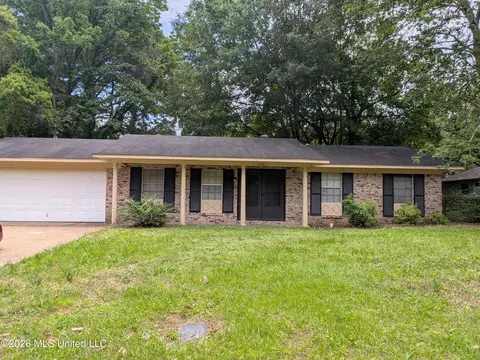 5741 Wild Flower Dr, Jackson, MS 39209