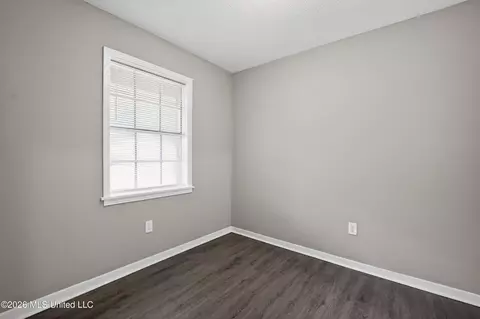 Bedroom - 5741 Wild Flower Dr, Jackson, MS 39209 photo 2 of 8