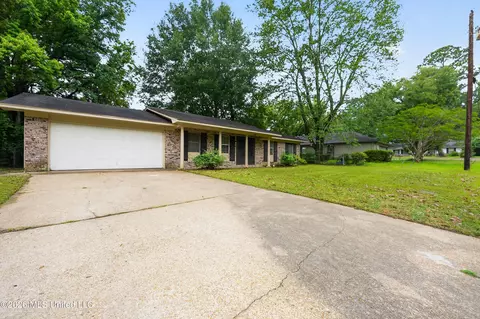 Exterior - 5741 Wild Flower Dr, Jackson, MS 39209 photo 4 of 6