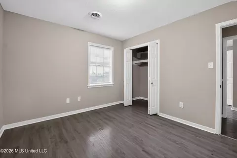 Bedroom - 5741 Wild Flower Dr, Jackson, MS 39209 photo 7 of 8