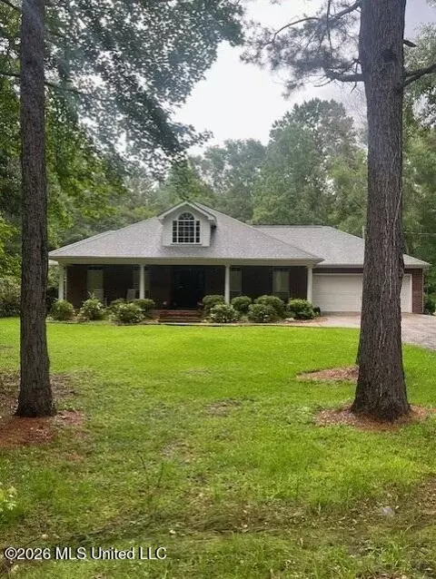 1177 David Benjamin Dr, Mccomb, MS 39648