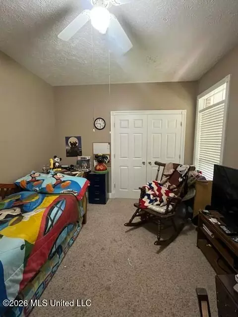 Bedroom - 1177 David Benjamin Dr, Mccomb, MS 39648 photo 2 of 3