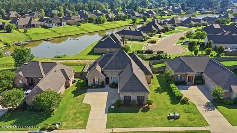 111 Claiborne St, Madison, MS 39110