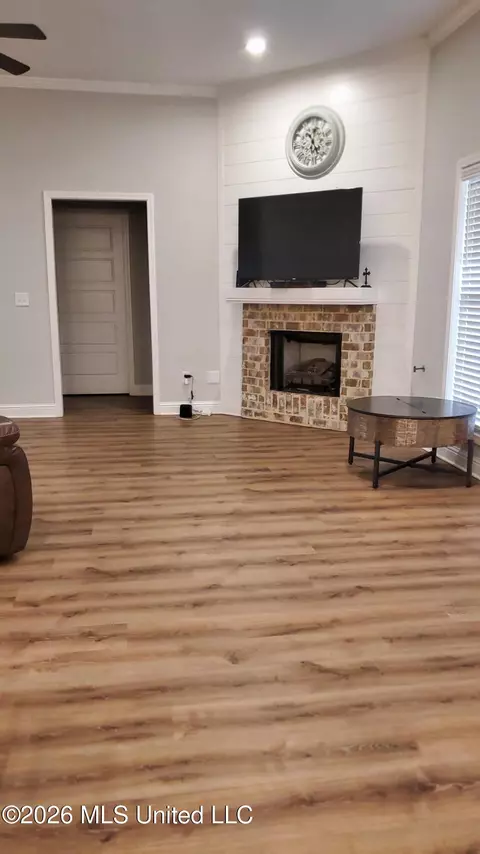 Other - 708 Lexington Dr, Florence, MS 39073 photo 3 of 9