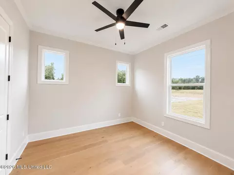 Bedroom - 5073 Sophia Ln, Hernando, MS 38632 photo 1 of 3