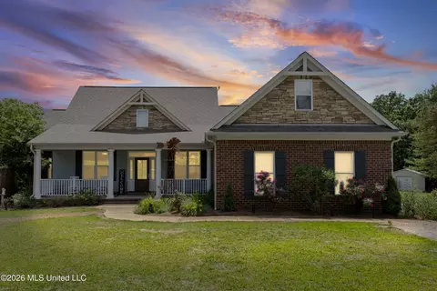 86 Spring Oak Cv, Lamar, MS 38642