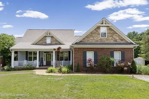 Exterior - 86 Spring Oak Cv, Lamar, MS 38642 photo 2 of 6