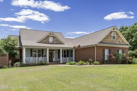 Exterior - 86 Spring Oak Cv, Lamar, MS 38642 photo 3 of 6