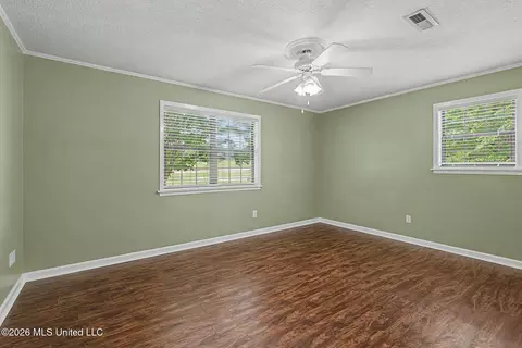 Bedroom - 3133 Pleasant Hill Rd, Nesbit, MS 38651 photo 3 of 5