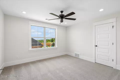 Bedroom - 4183 Edison Dr, Nesbit, MS 38651 photo 3 of 3