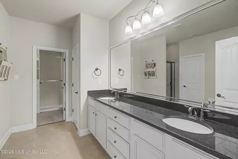Bath - 6018 Red Gate Dr, Long Beach, MS 39560 photo 1 of 4