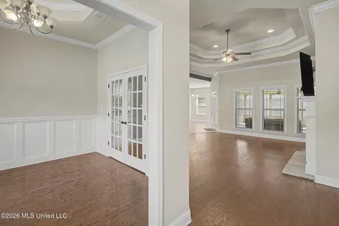 Entry Way - 6018 Red Gate Dr, Long Beach, MS 39560 photo 1 of 3