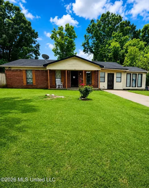 106 Homestead Ln, Coldwater, MS 38618