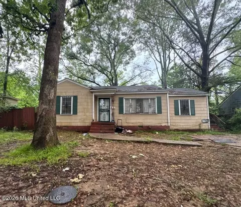 1939 Belvedere Dr, Jackson, MS 39204