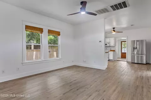 Living - 122 E Third St, Long Beach, MS 39560 photo 3 of 4
