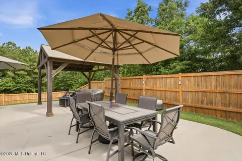 Exterior - 637 Kylemore Ln, Brandon, MS 39047 photo 7 of 25