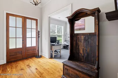 Entry Way - 637 Kylemore Ln, Brandon, MS 39047 photo 1 of 1