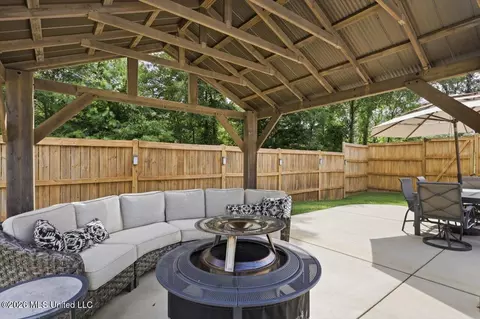 Exterior - 637 Kylemore Ln, Brandon, MS 39047 photo 8 of 25