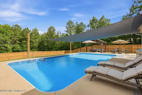 Exterior - 637 Kylemore Ln, Brandon, MS 39047 photo 11 of 25