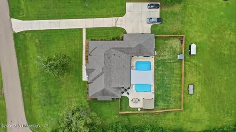 View/Area - 637 Kylemore Ln, Brandon, MS 39047 photo 8 of 11