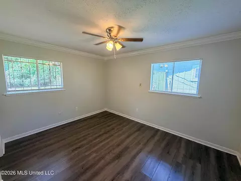Bedroom - 939 Pine Lake Dr, Jackson, MS 39206 photo 2 of 5