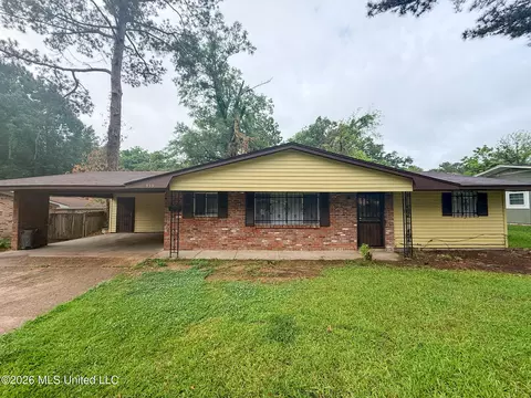 939 Pine Lake Dr, Jackson, MS 39206