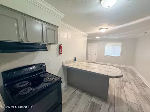 Kitchen - 939 Pine Lake Dr, Jackson, MS 39206 photo 1 of 2