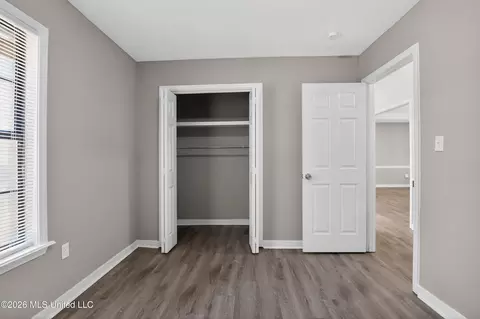 Bedroom - 125 Brandy Run Rd, Brandon, MS 39047 photo 6 of 13