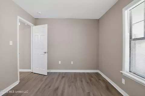Bedroom - 125 Brandy Run Rd, Brandon, MS 39047 photo 5 of 13