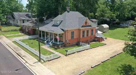 Other - 723 Delaware Ave, Mccomb, MS 39648 photo 4 of 19