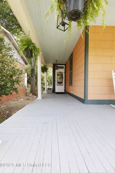 Exterior - 723 Delaware Ave, Mccomb, MS 39648 photo 8 of 13