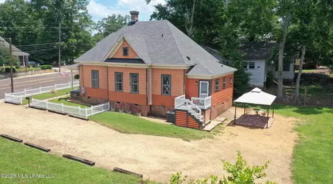 Other - 723 Delaware Ave, Mccomb, MS 39648 photo 18 of 19