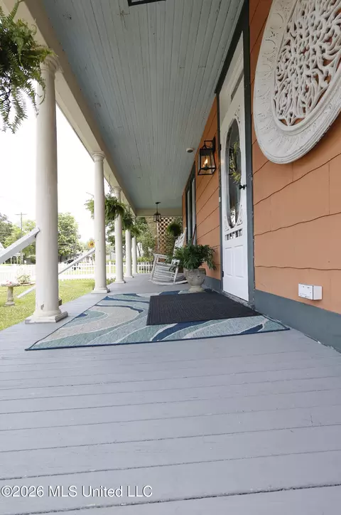 Exterior - 723 Delaware Ave, Mccomb, MS 39648 photo 7 of 13
