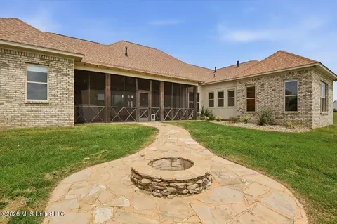 Exterior - 109 Hannalea Pl, Flora, MS 39071 photo 12 of 18